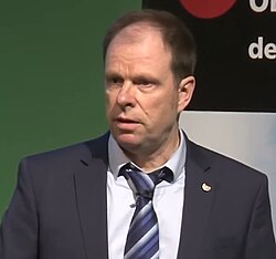 Kai-Uwe Hinrichs, Porträt