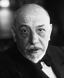 Luigi Pirandello, Porträt