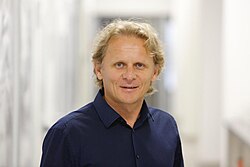 Ivan Đikić, Porträt