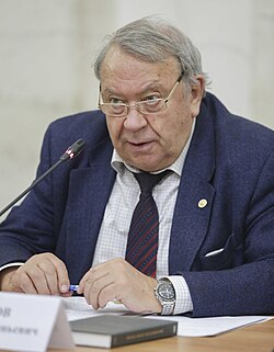 Wladimir Jewgenjewitsch Fortow, Porträt