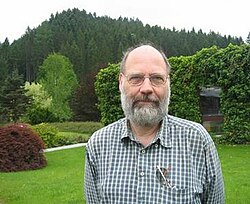 Wolfgang Hackbusch, Porträt