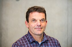 Rolf Müller, Porträt
