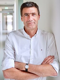 Thorsten Bach, Porträt