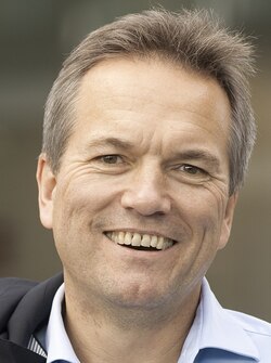 Matthias Hentze, Porträt